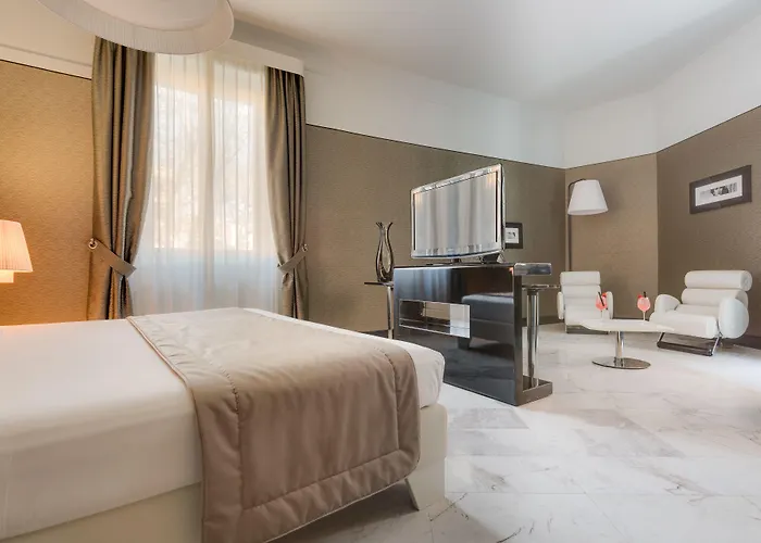 Grand Palace Hotel 5*