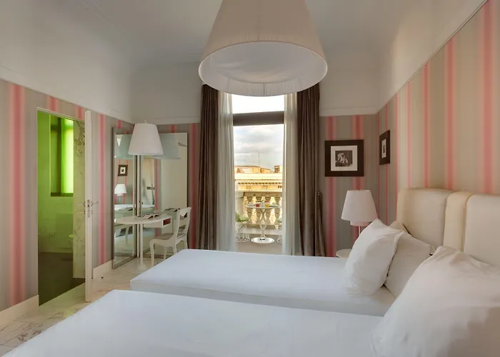Grand Palace 5*