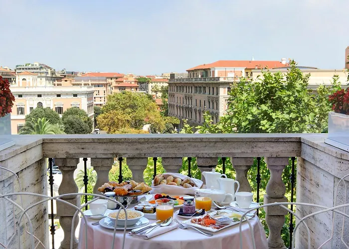 Отель Grand Palace 5*