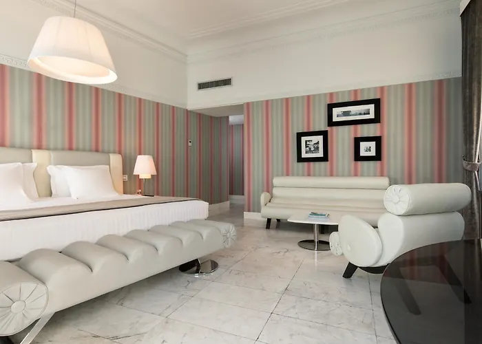 Grand Palace Отель 5*